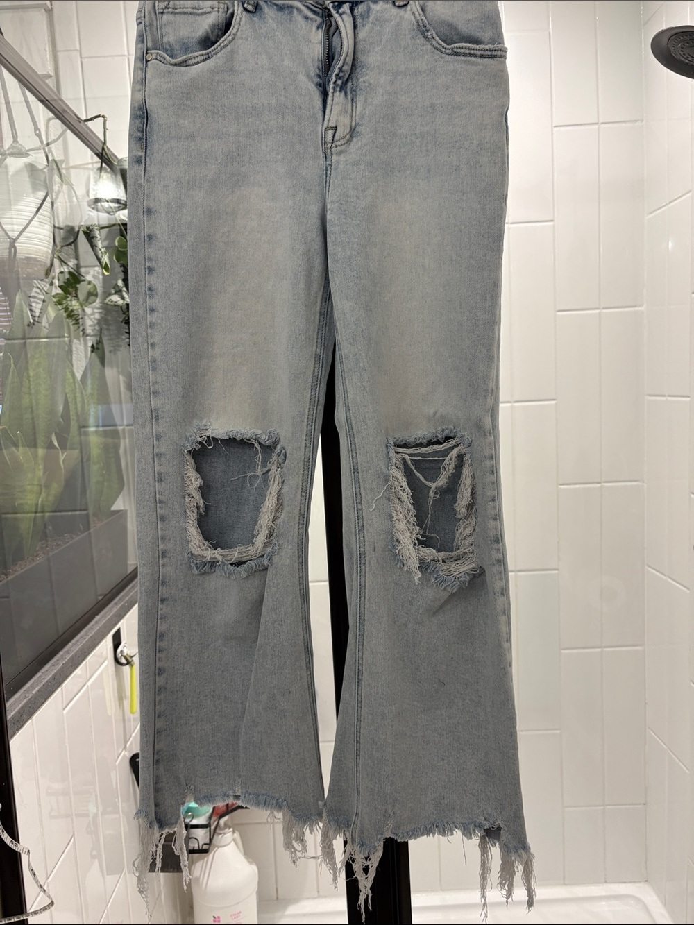 Women's Light Blue Distressed Wide-Leg Jeans with Knee Cutouts